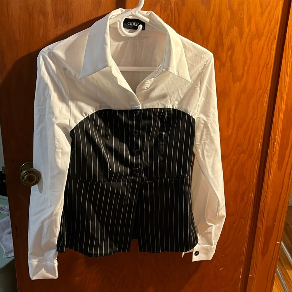 Button Up Top